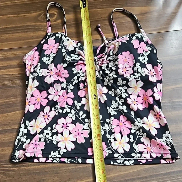 VS BATHING SUIT - Picture 6 of 14